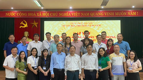Sở Văn hóa, Thể thao và Du lịch tỉnh Lạng Sơn tổ chức gặp mặt Kỷ niệm 79 năm ngày thành lập Ngành Văn hóa (28/8/1945 - 28/8/2024)