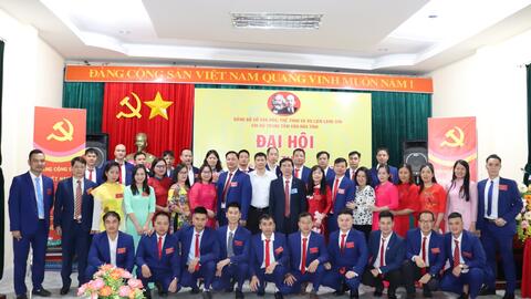 TỔ CHỨC ĐẠI HỘI CHI BỘ TRUNG TÂM VĂN HOÁ TỈNH  NHIỆM KỲ 2025 - 2027