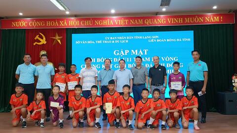 Gặp mặt đội bóng đá U11 tham dự vòng chung kết Giải Bóng đá nhi đồng U11 toàn quốc Cúp Nestle Milo năm 2024