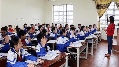Chỉ thị số 17/CT-TTg ngày 06/6/2025 của Thủ tướng Chính phủ về việc tổ chức dạy học 02 buổi/ngày và tổ chức sinh hoạt hè cho trẻ em, học sinh